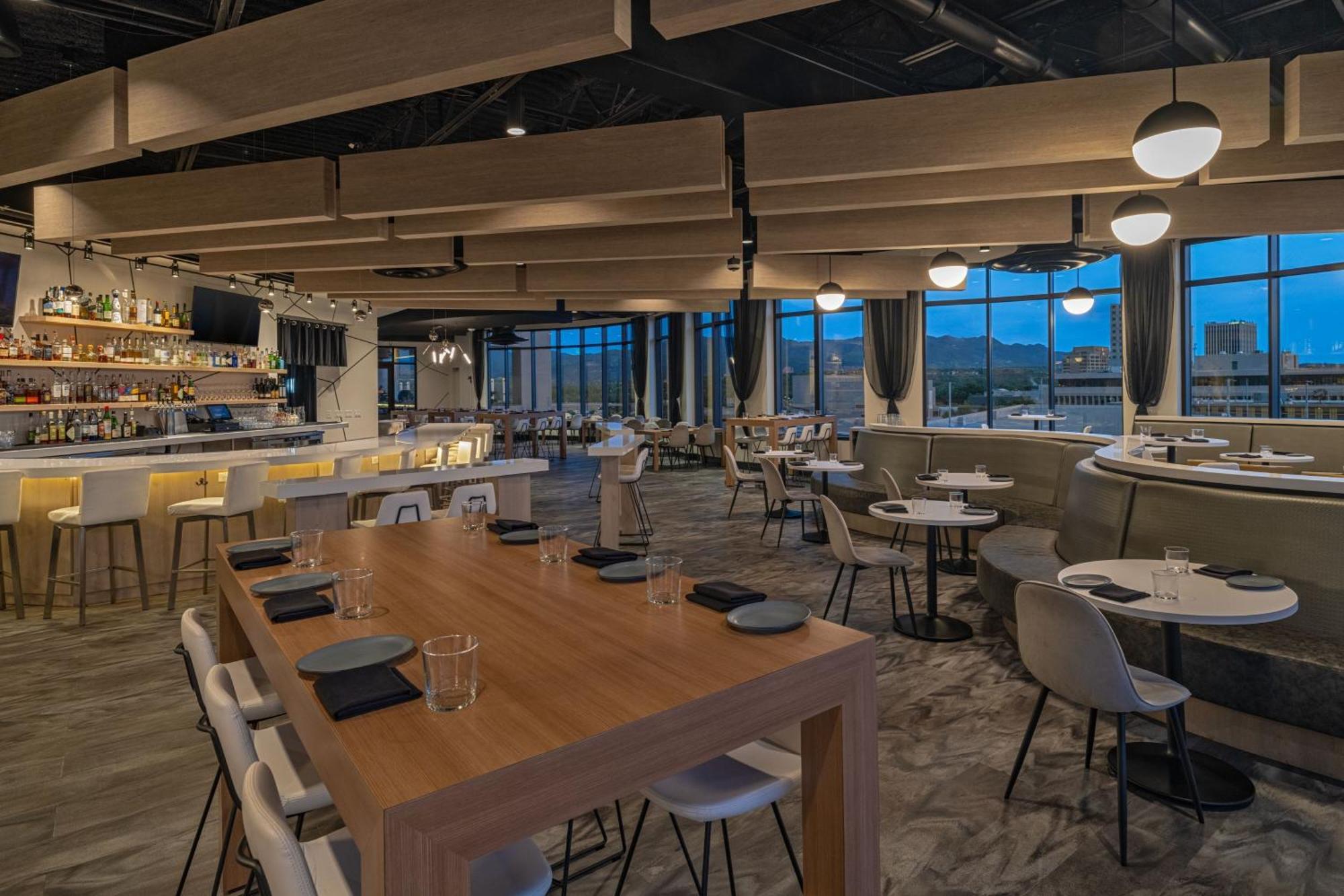 Element Colorado Springs Downtown Hotel Екстериор снимка